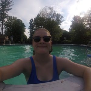Meet your Posher, Kaitlin